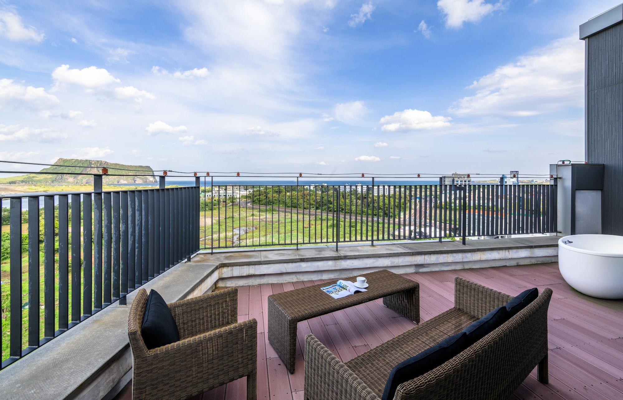 ג'גו Brown Suites Hotel And Resort מראה חיצוני תמונה