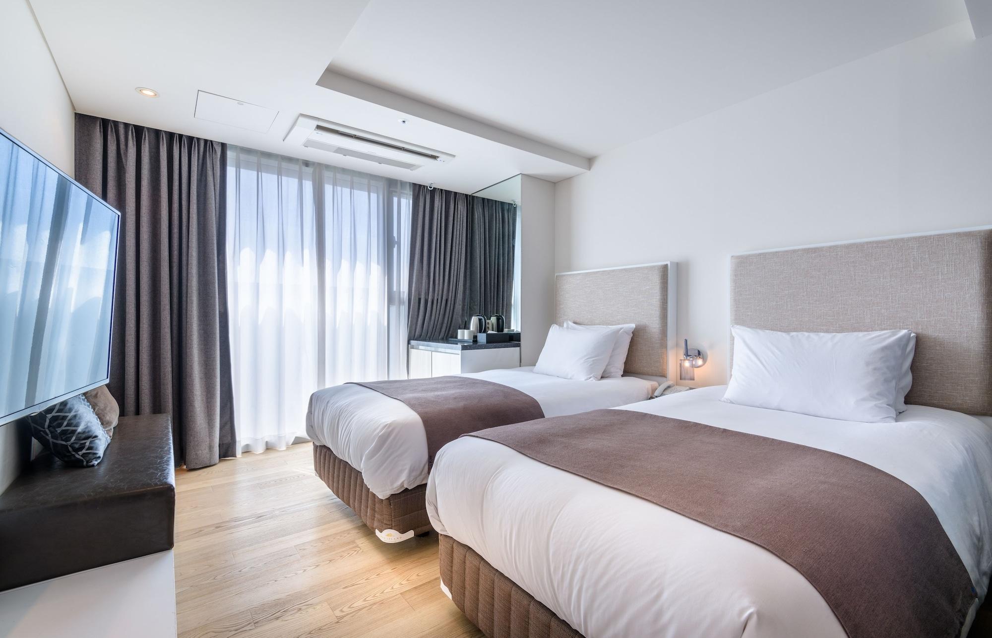 ג'גו Brown Suites Hotel And Resort מראה חיצוני תמונה