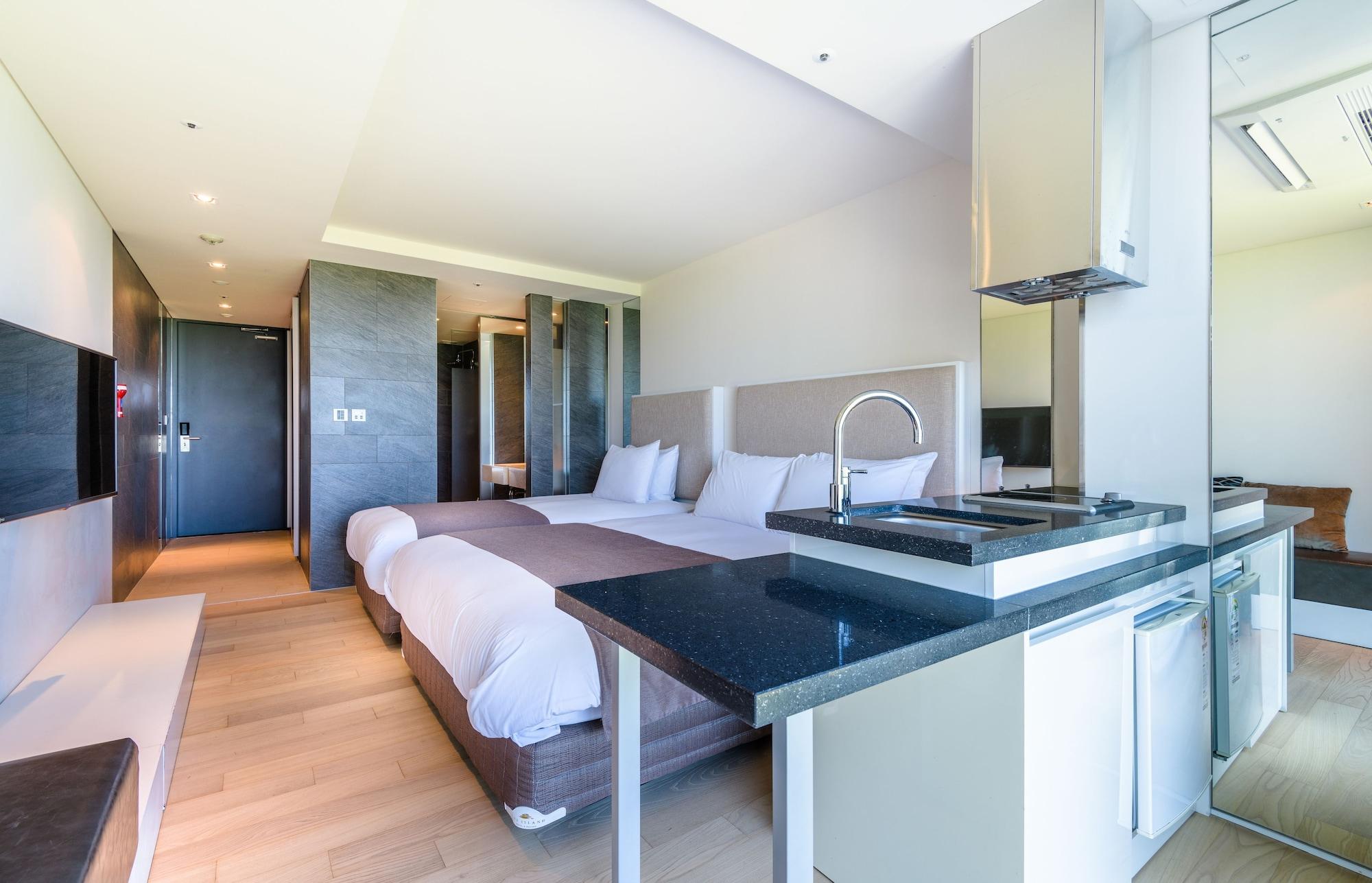 ג'גו Brown Suites Hotel And Resort מראה חיצוני תמונה