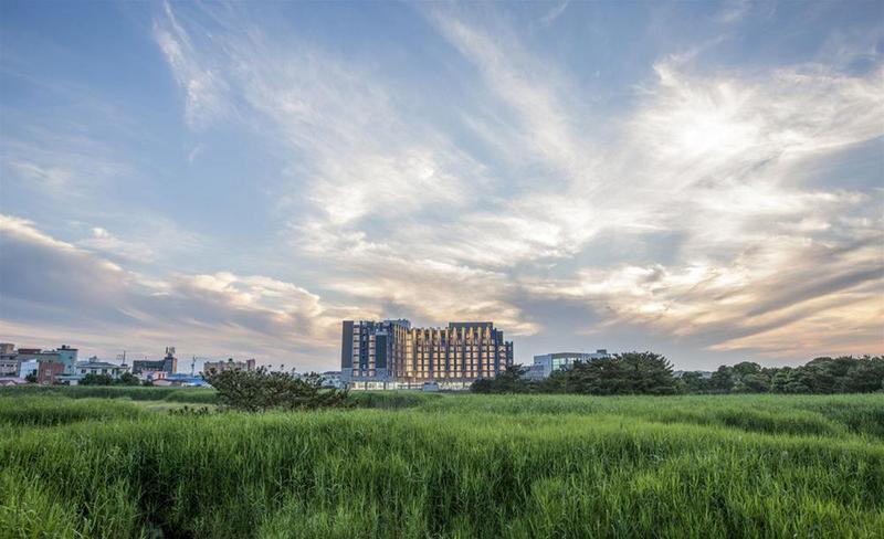 ג'גו Brown Suites Hotel And Resort מראה חיצוני תמונה