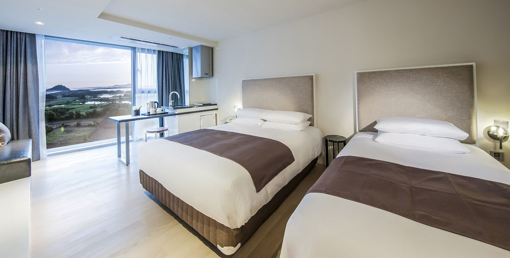 ג'גו Brown Suites Hotel And Resort מראה חיצוני תמונה
