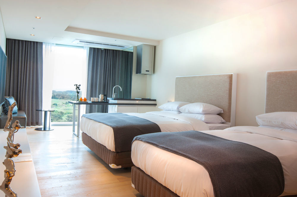 ג'גו Brown Suites Hotel And Resort מראה חיצוני תמונה