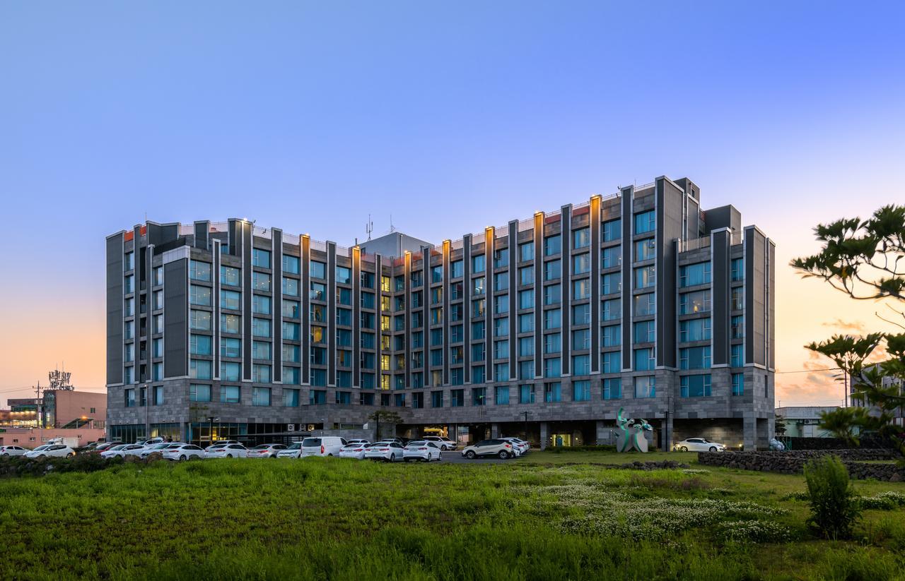 ג'גו Brown Suites Hotel And Resort מראה חיצוני תמונה